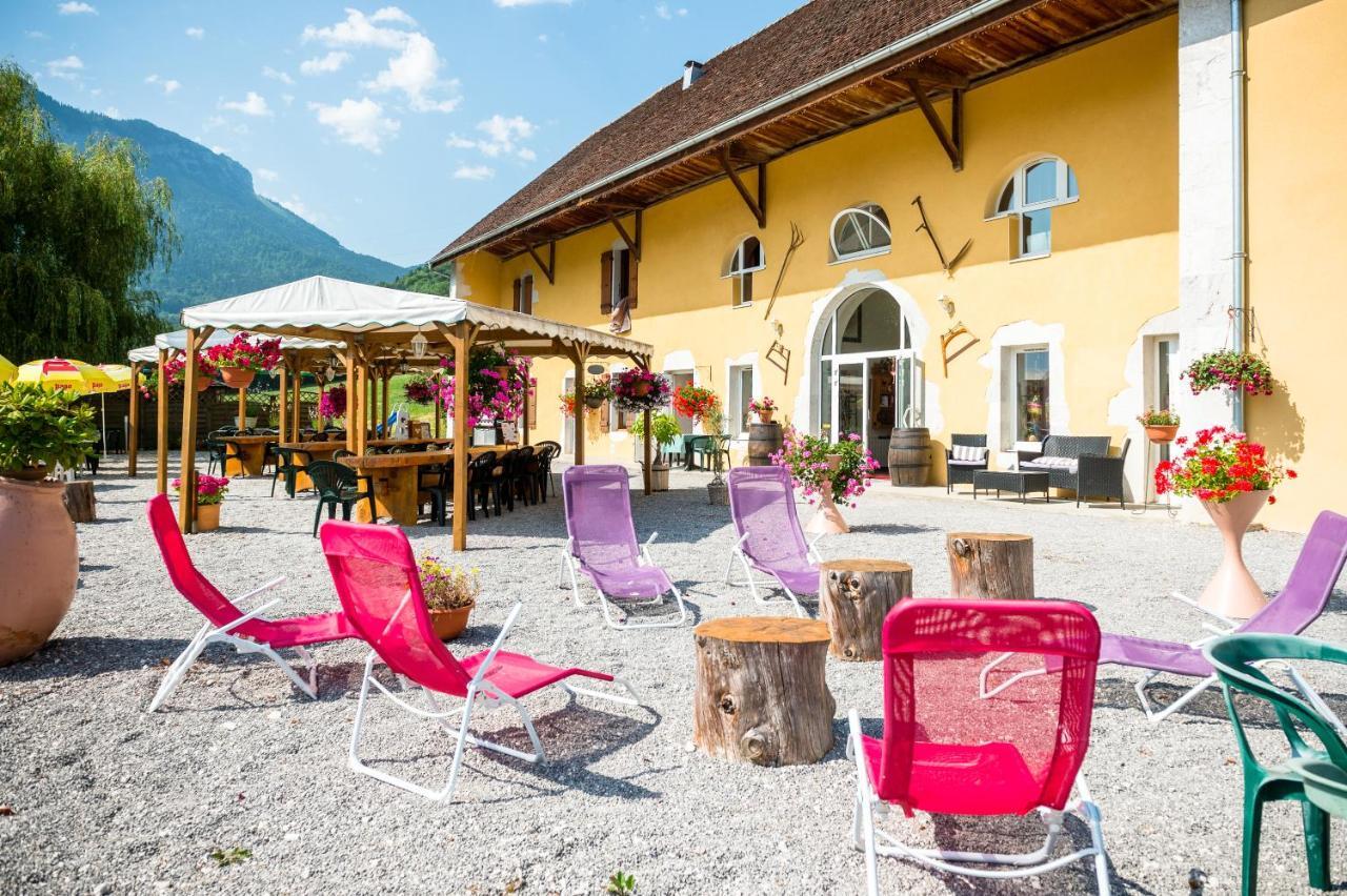 De Pontgibaud Inn Lathuile