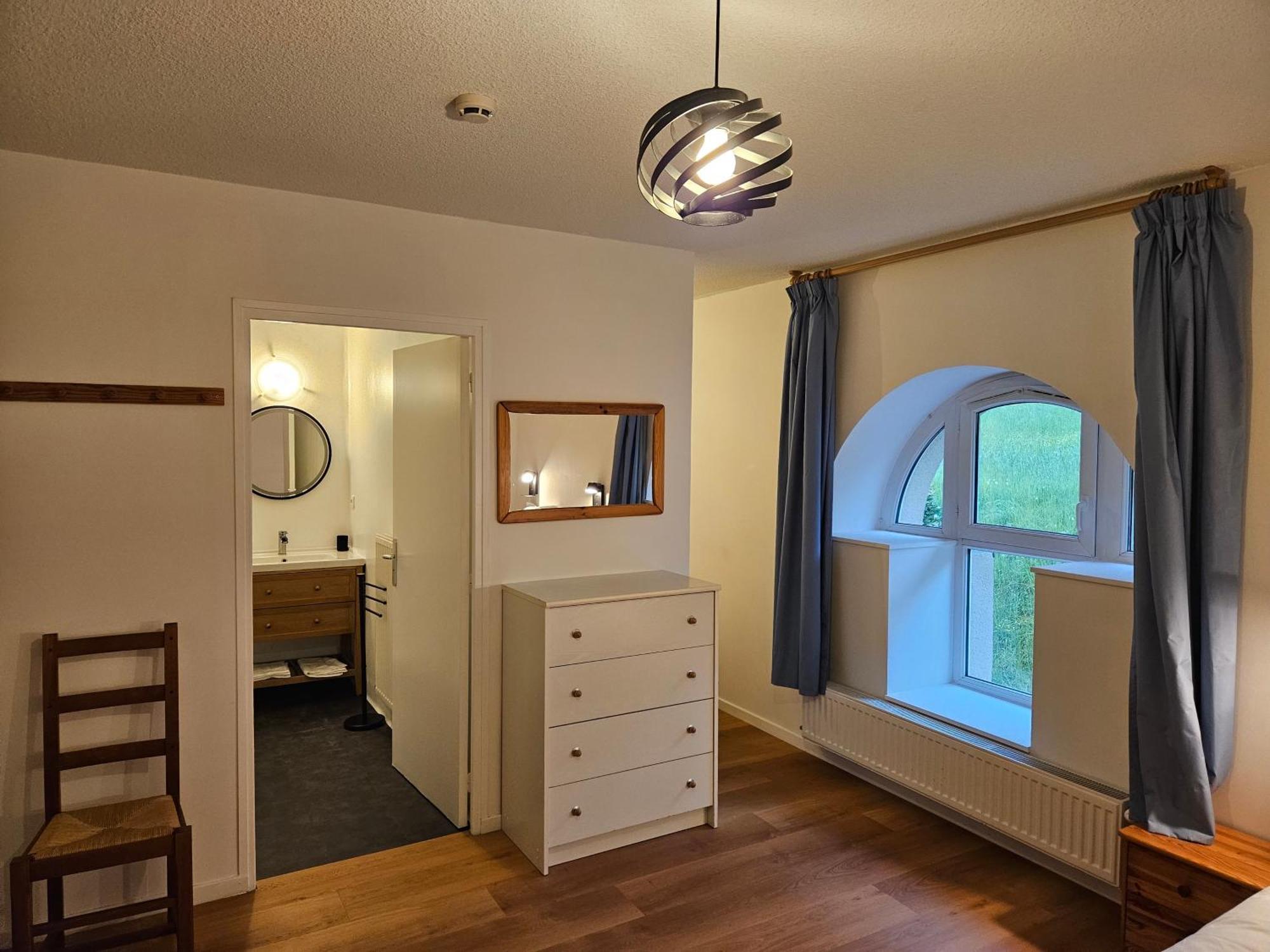 De Pontgibaud Mini-hôtel *